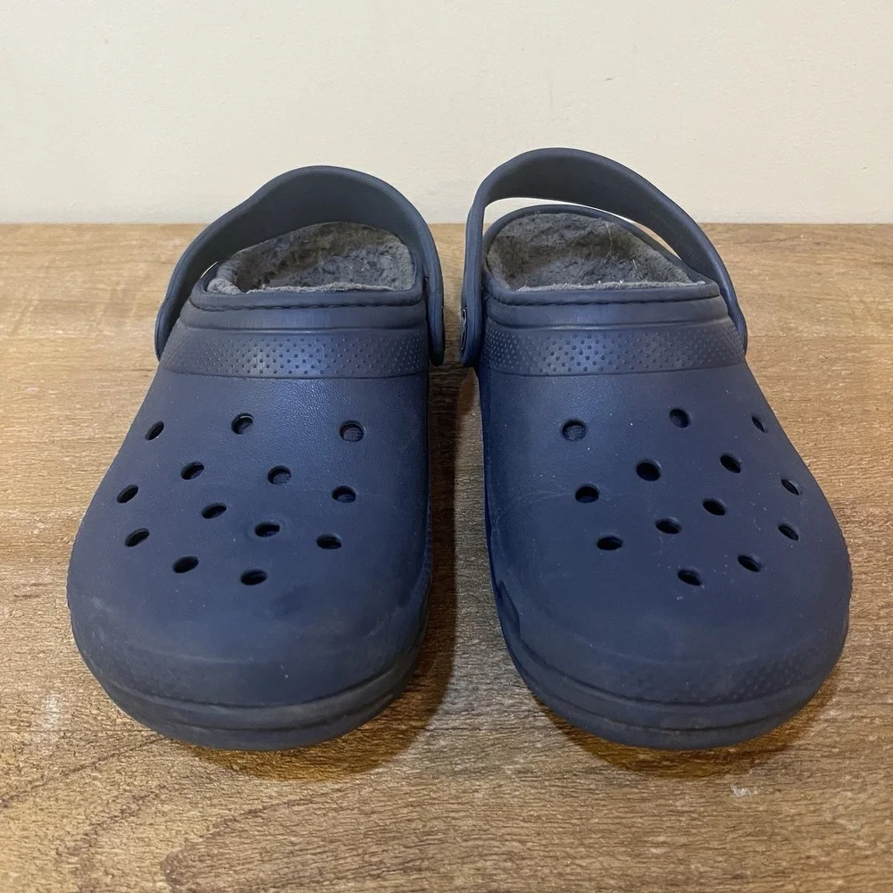 Crocs‎ Kids J3 Cozy Lined Clogs Navy Blue Fleece Fall Winter Slip On Shoes Youth